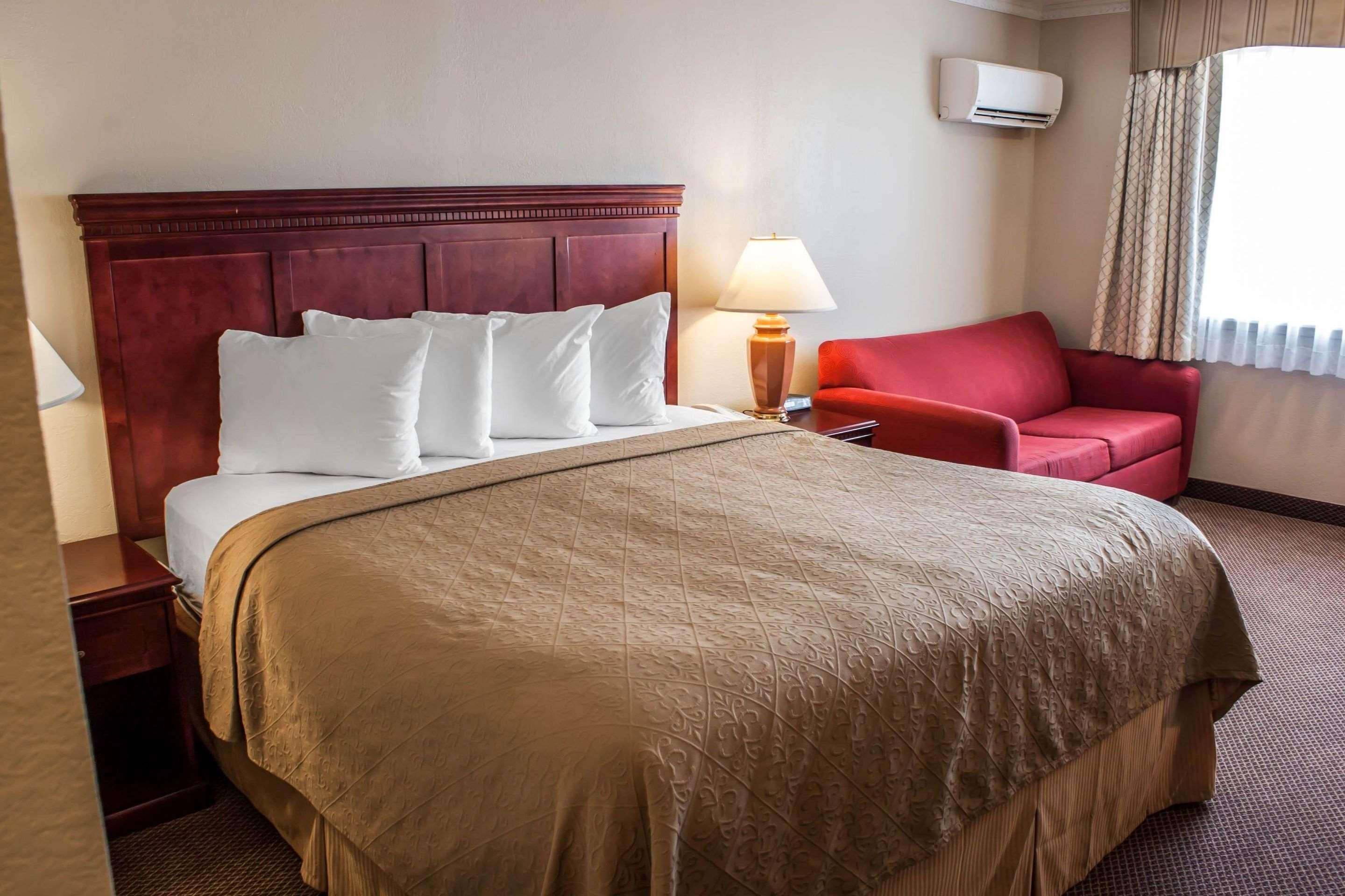 Quality Inn & Suites Fife Seattle Extérieur photo